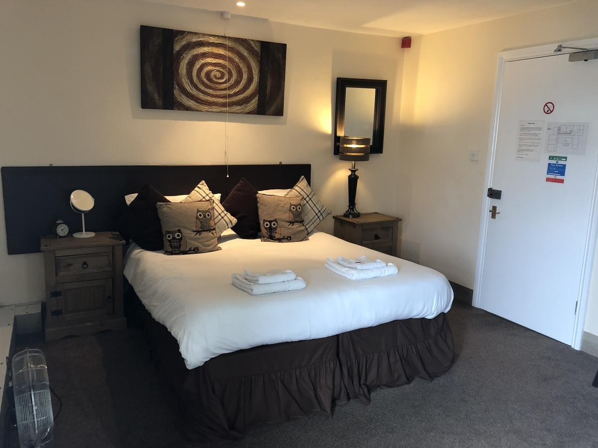White Lion Hotel Pont Yates Εξωτερικό φωτογραφία